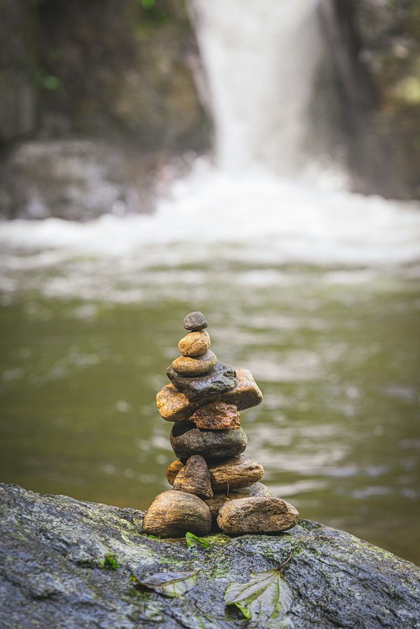Quali tecniche di meditazione trascendentale possono essere praticate per ridurre lo stress negli imprenditori?