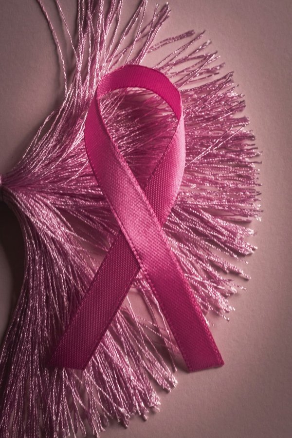 Come possono i sensori smart IoT prevenire danni strutturali negli edifici storici?